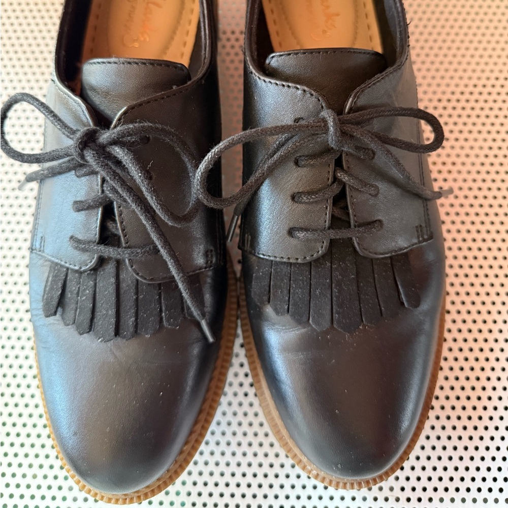 Clark's Griffin Mabel Black Leather Oxfords EUC